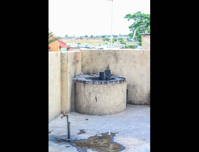 2 BEDROOM HOUSE FOR SALE IN UMTHAMBEKA